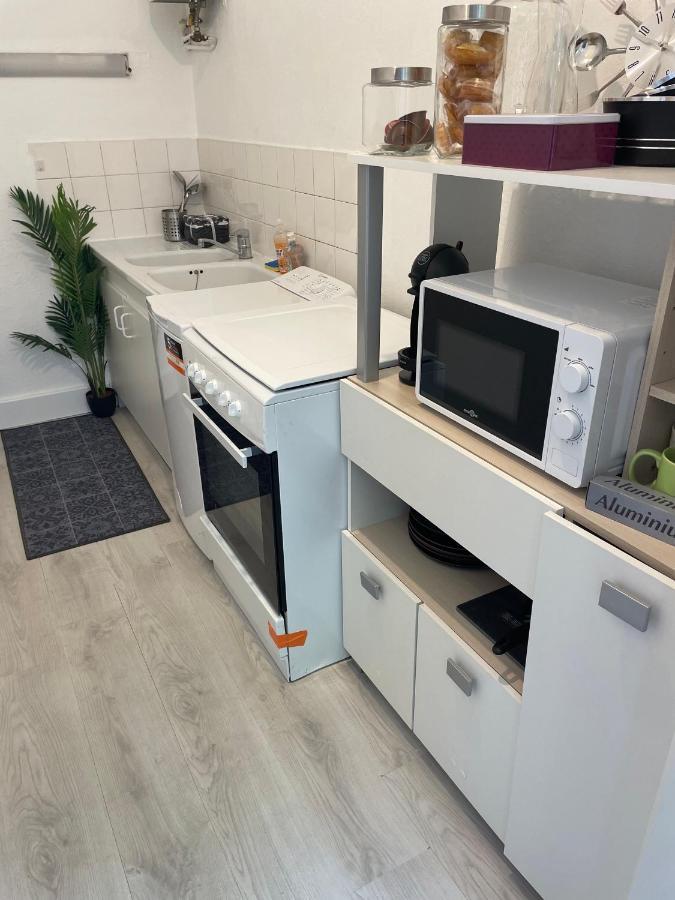 L'Univers Du Possible / Parking / Centre A 100 M Apartment Avignon Ngoại thất bức ảnh